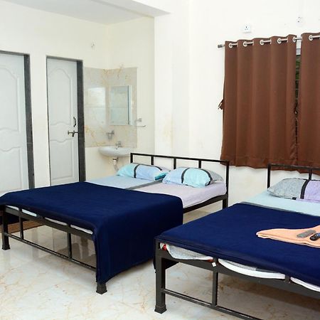 Shree Swami Samarth Resort Diveāgar Extérieur photo